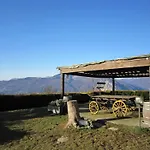 Nyaraló Peaceful In With Garden *