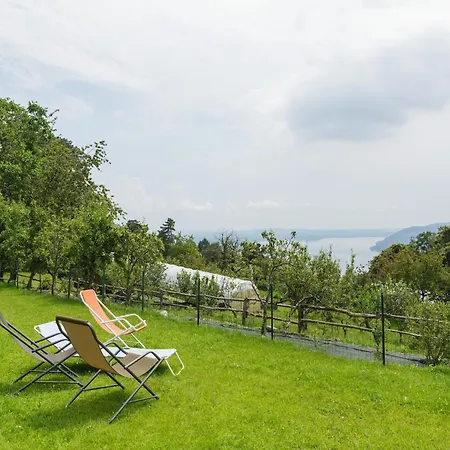 Peaceful In With Garden Holiday home