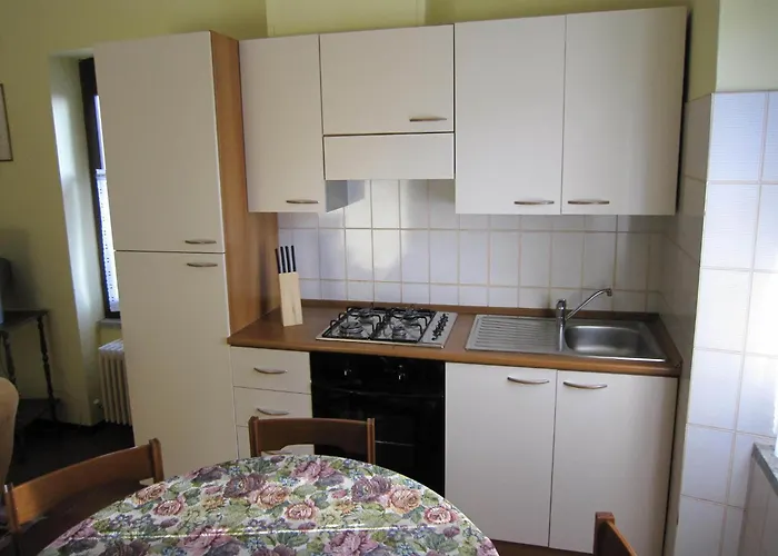 Peaceful In With Garden * 베르바니아